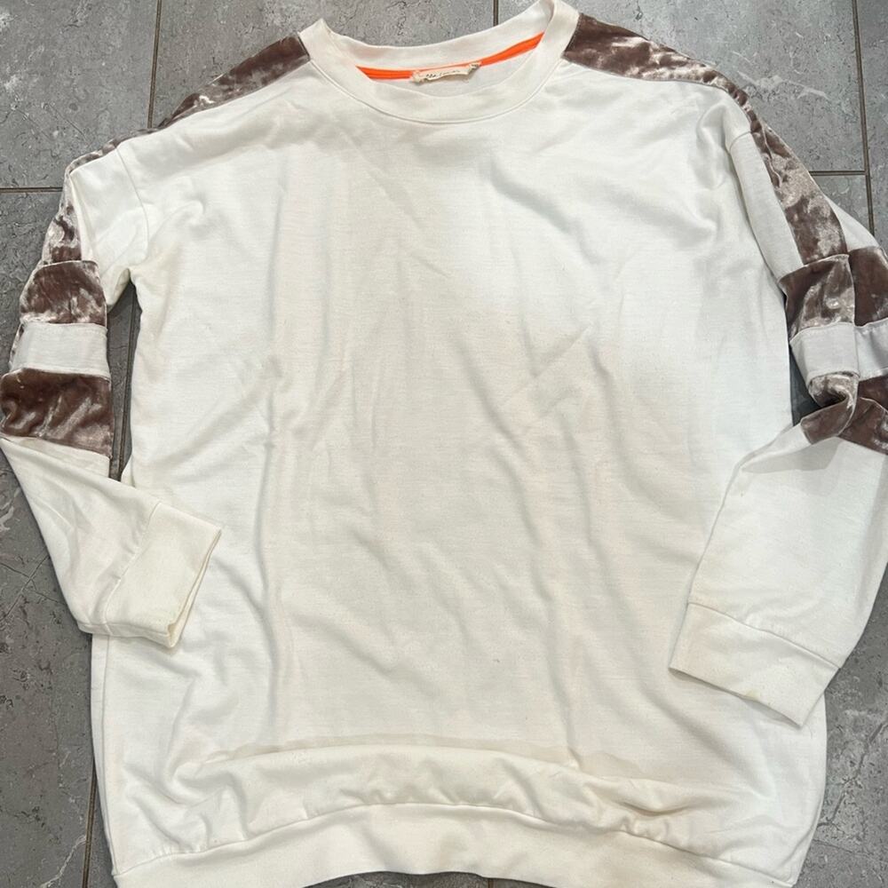 Chloe and Katie cream and taupe velvet sweatshirt, size L
